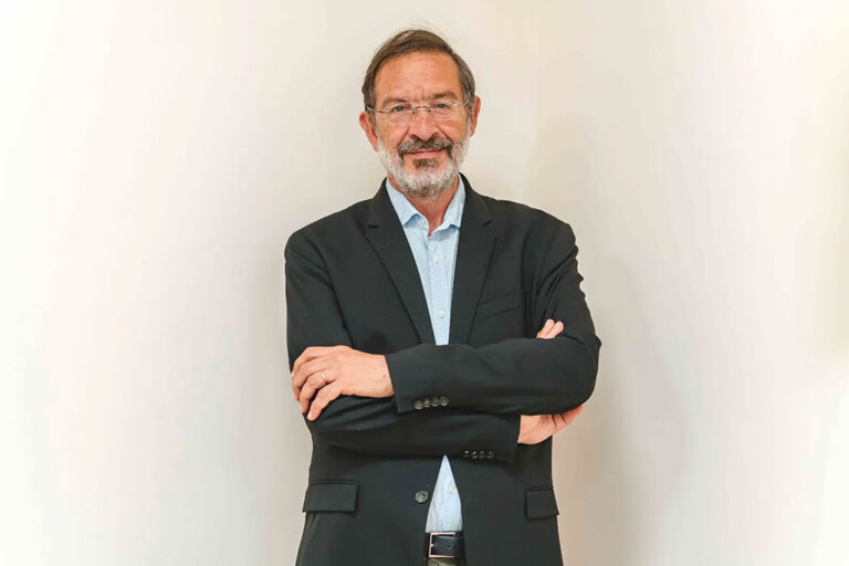 Antonio-Luis Martínez-Pujalte: «Respetar la voluntad de las personas con discapacidad sigue siendo el gran reto del sistema jurídico»