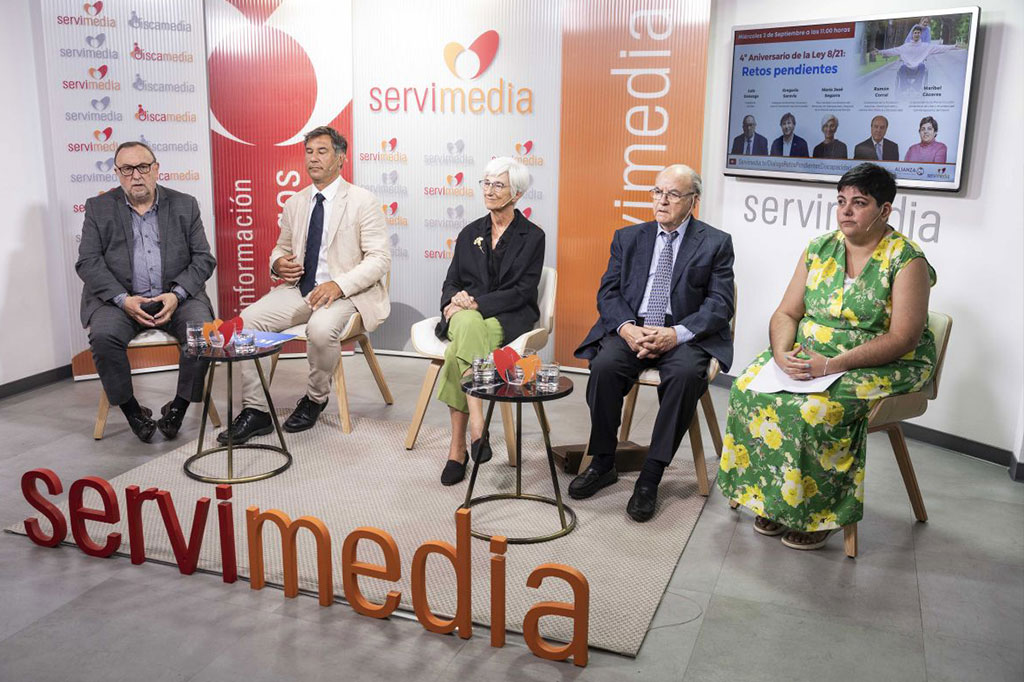 Canarias y Cataluña, únicas comunidades que financian apoyos para que las personas con discapacidad puedan ejercer su capacidad jurídica